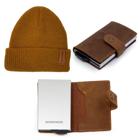 Reissumies yellow beanie and wallet set